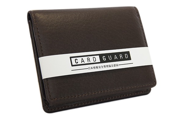 CARD GUARD　カード入れ